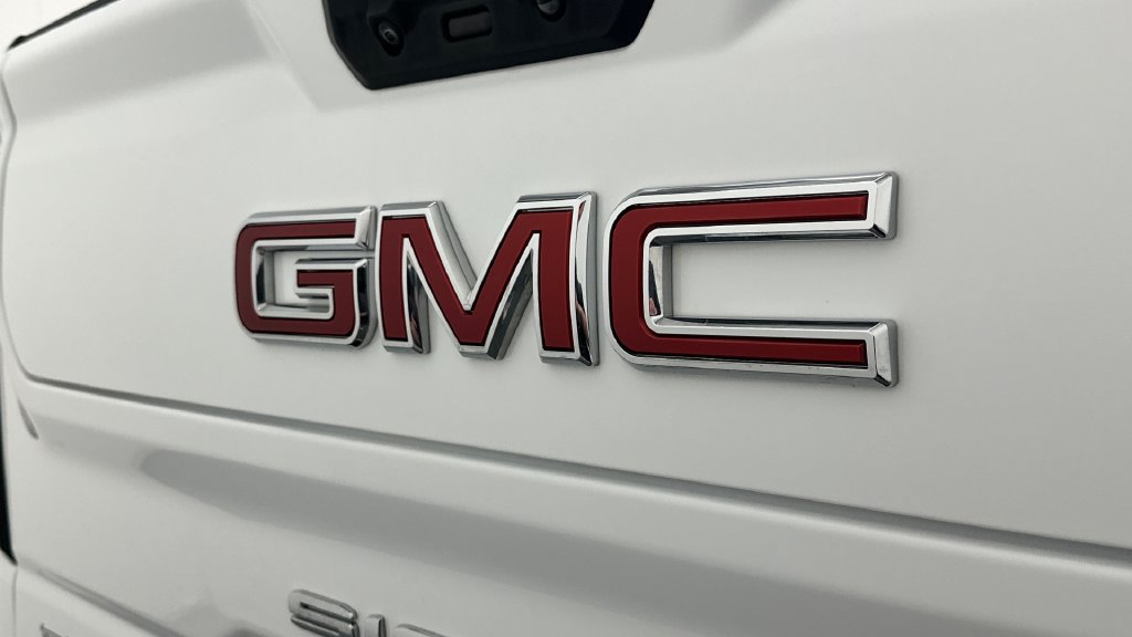 Used 2025 GMC Sierra 1500 AT4 w/ AT4 Premium Package AWD/4WD image 20