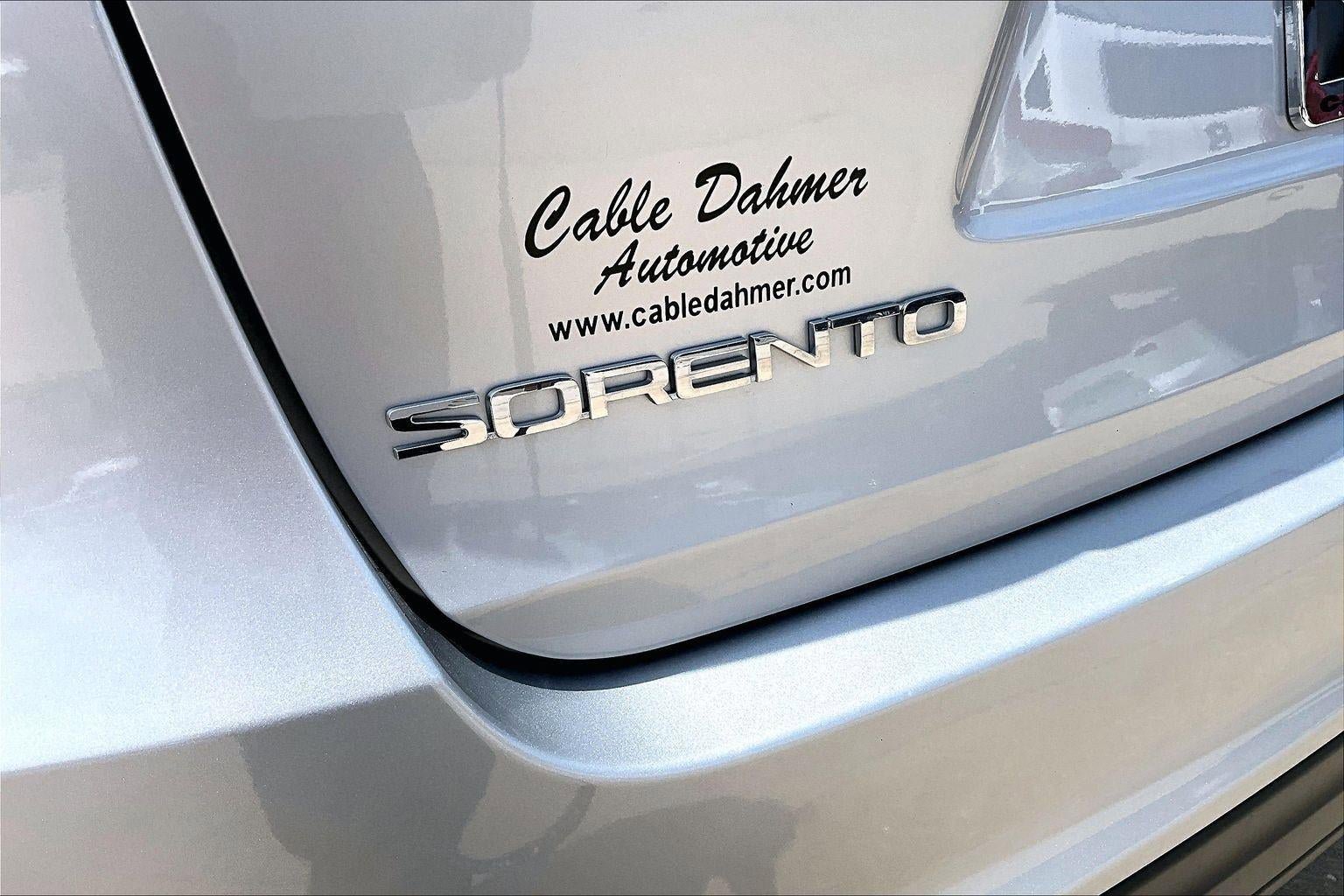 Used 2020 Kia Sorento L FWD image 24