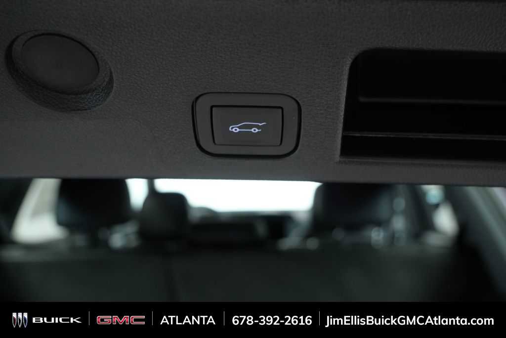 New 2026 GMC Terrain AT4 w/ Convenience Package III image 27