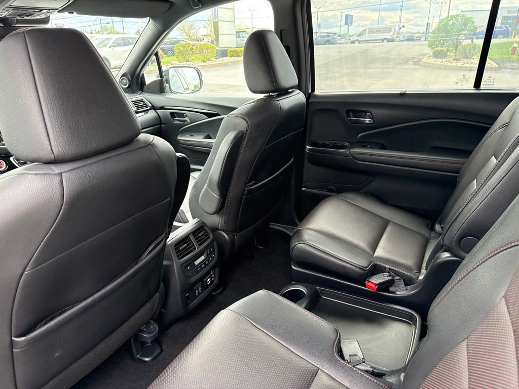 Used 2022 Honda Pilot Elite image 28
