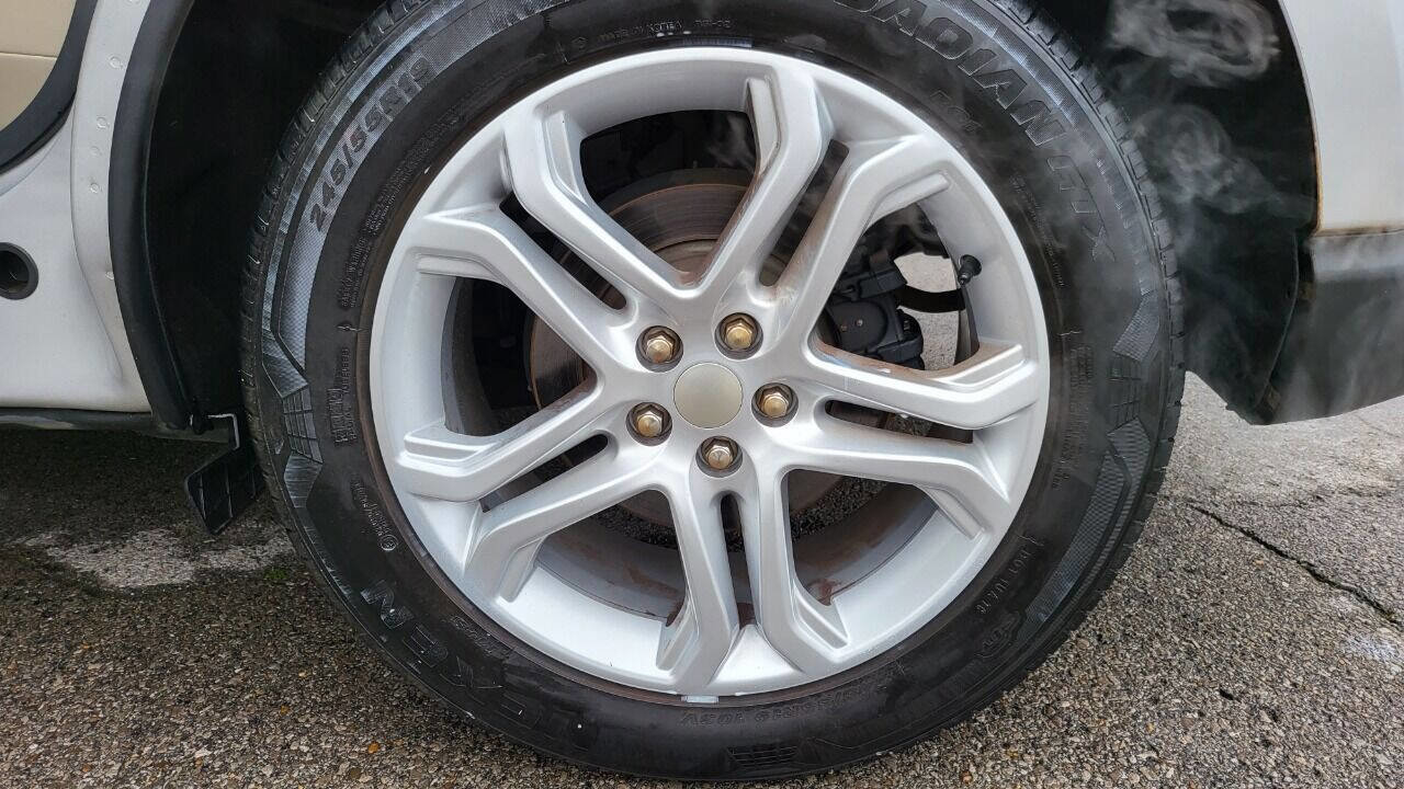 Used 2016 Ford Edge Titanium image 28