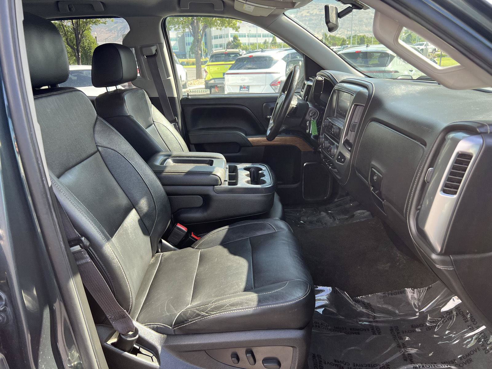 Used 2017 Chevrolet Silverado 1500 LTZ AWD/4WD image 17