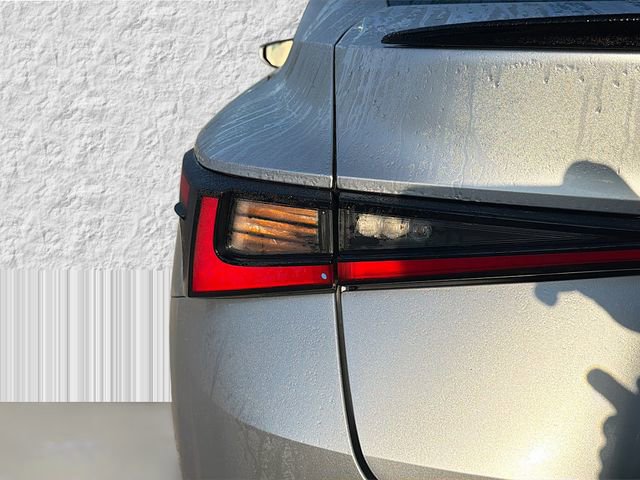 Used 2023 Lexus IS 350 F Sport w/ Memory Package image 10