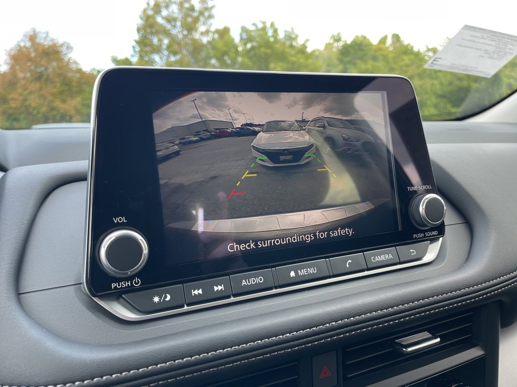 New 2026 Nissan Rogue SV image 9