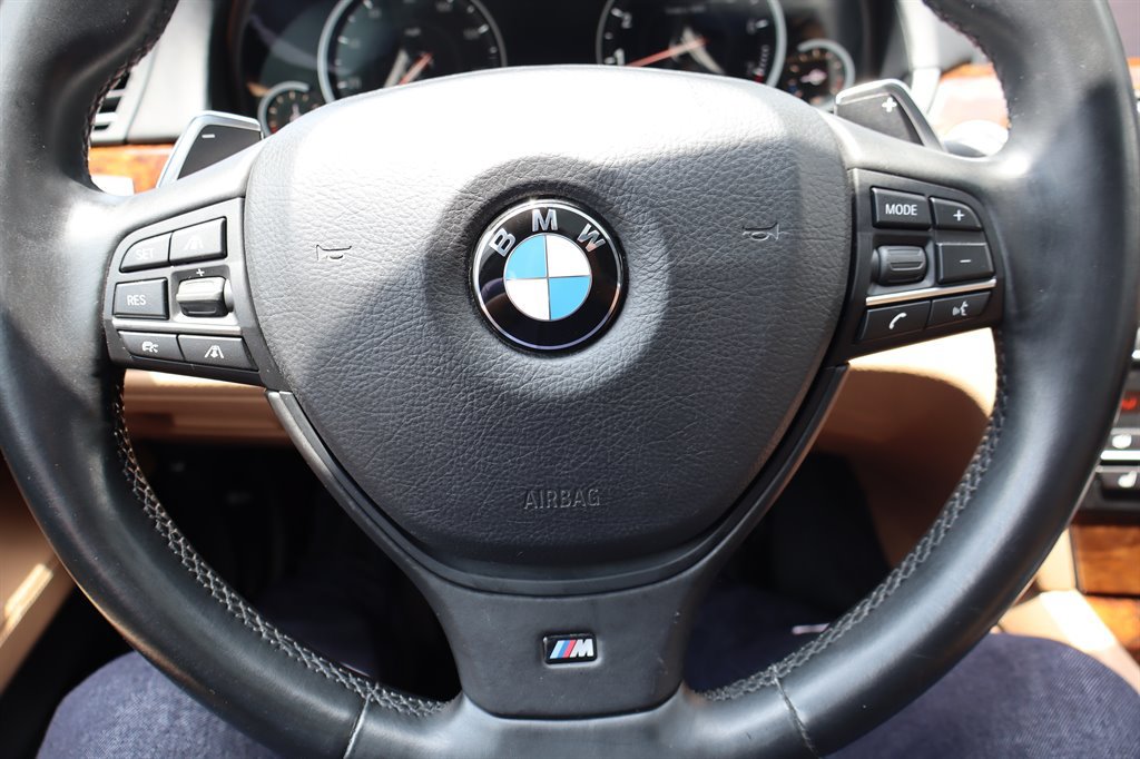 Used 2015 BMW 750Li RWD image 33
