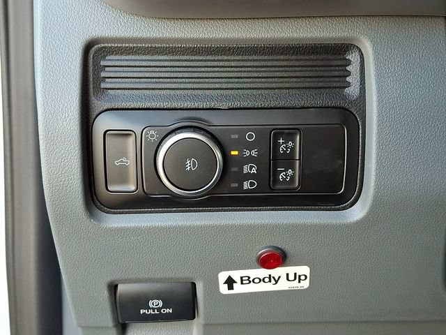 New 2026 Ford F550 4x4 Supercab Super Duty image 19