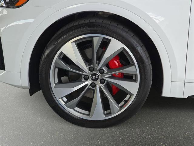 Used 2024 Audi SQ5 Premium Plus w/ S Sport Package AWD/4WD image 31
