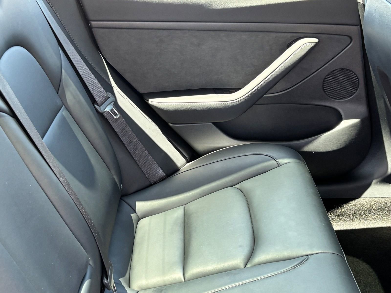 Used 2023 Tesla Model 3 Standard Range RWD image 11