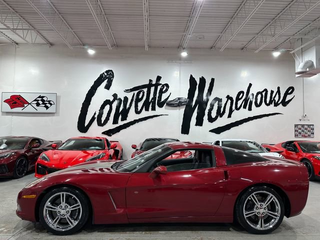 Used 2008 Chevrolet Corvette Coupe w/ Preferred Equipment Group RWD image 2