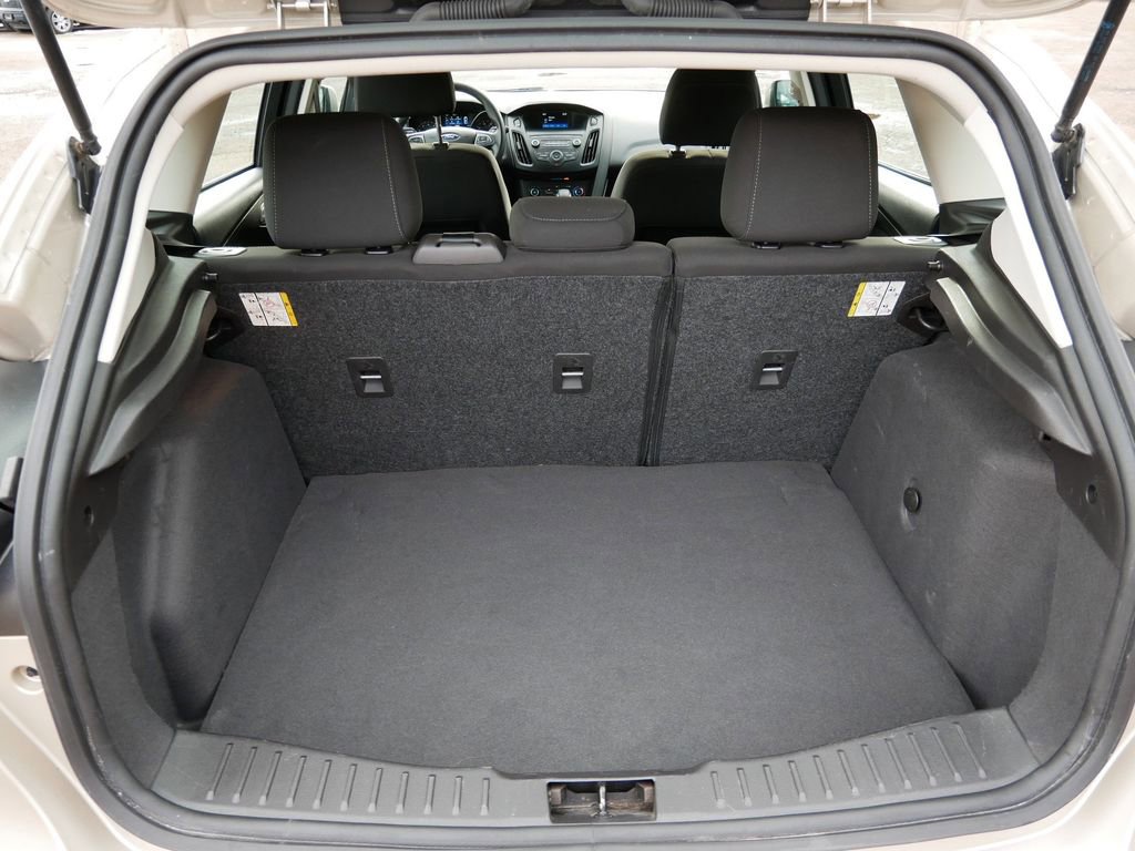 Used 2018 Ford Focus SE image 10