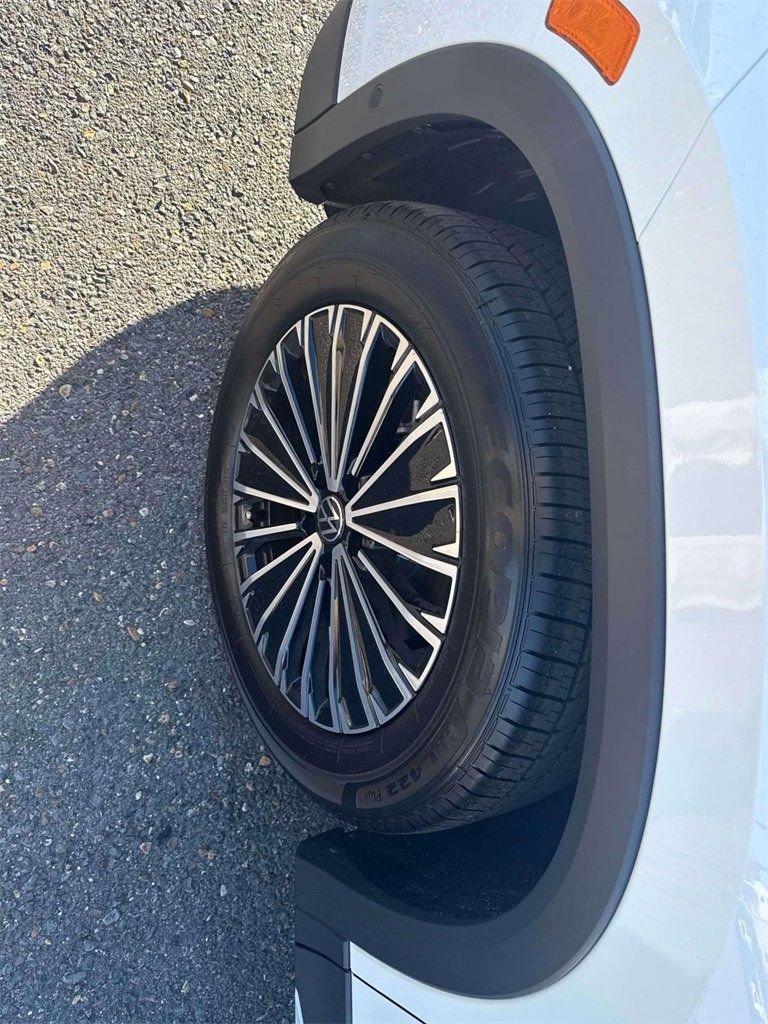 New 2026 Volkswagen Tiguan S image 6