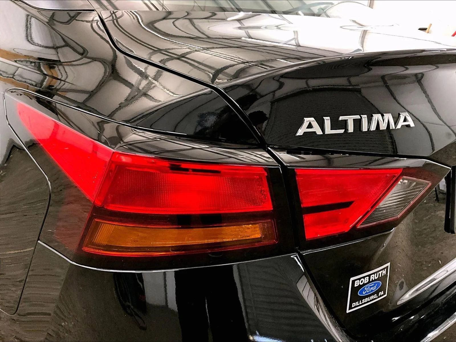 Used 2019 Nissan Altima 2.5 S FWD image 28