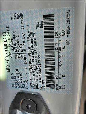 New 2025 Lincoln Nautilus Premier w/ Equipment Group 102A image 18