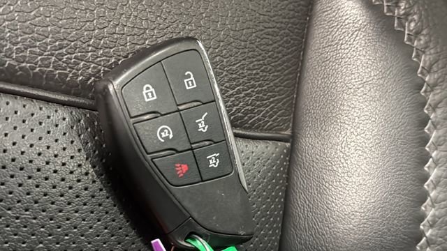 Used 2021 GMC Yukon Denali image 20