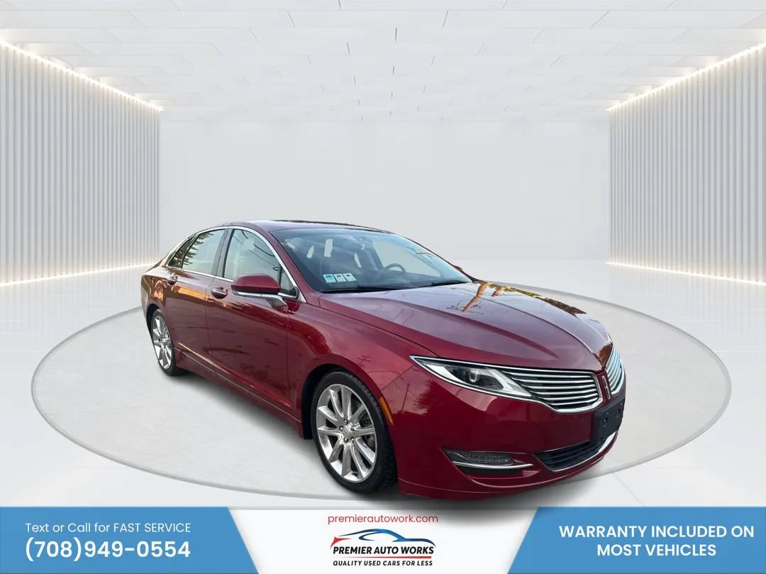 Used 2013 Lincoln MKZ FWD image 3