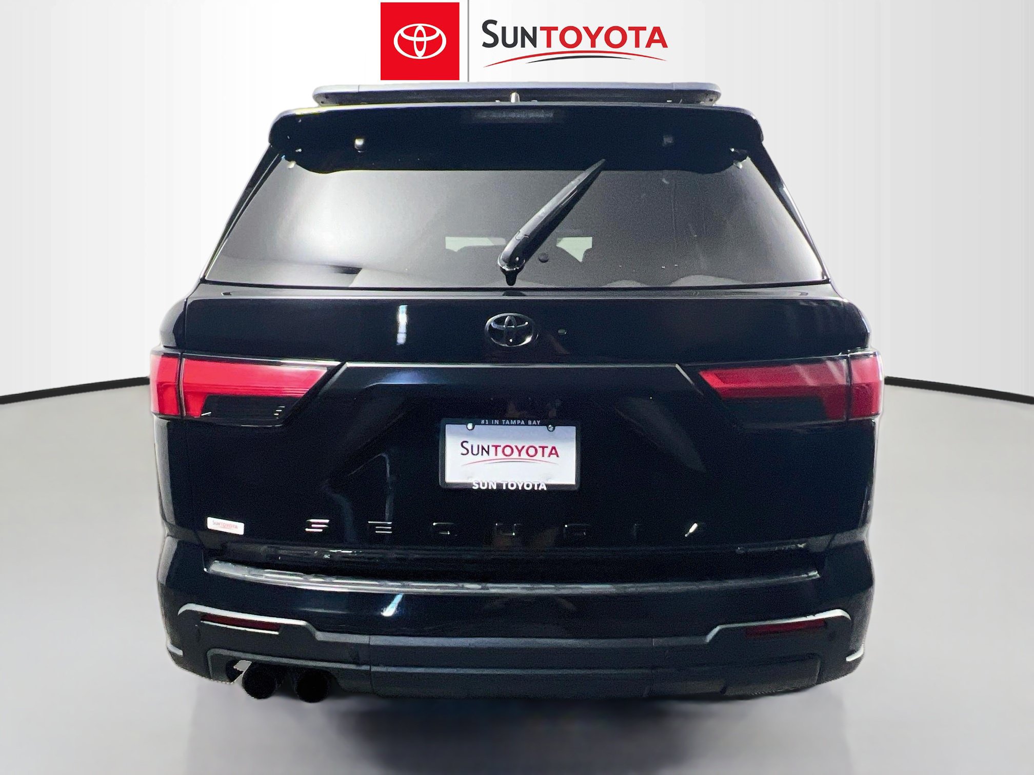 Used 2025 Toyota Sequoia TRD Pro AWD/4WD image 5