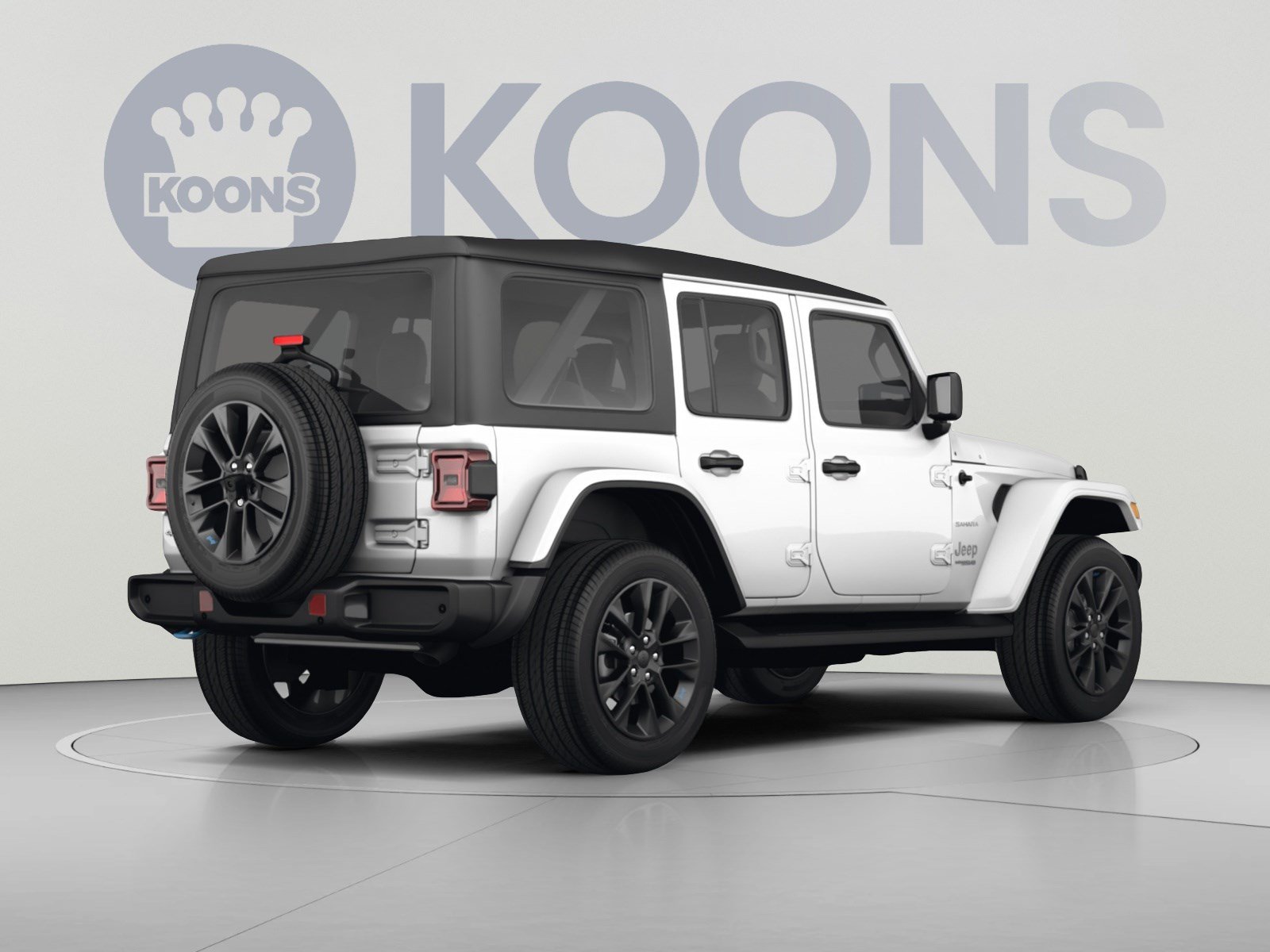 Used 2024 Jeep Wrangler Unlimited Sahara w/ Technology Group AWD/4WD image 4