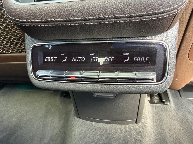Used 2020 Mercedes-Benz GLS 450 4MATIC image 13