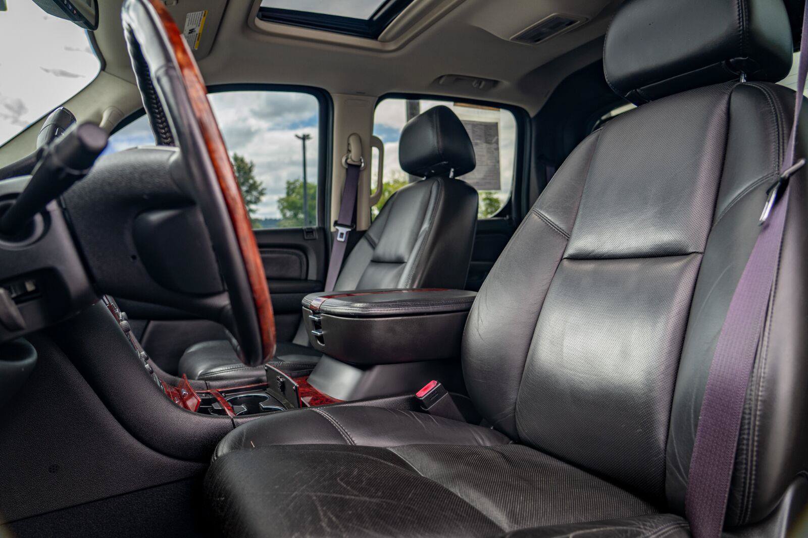Used 2007 Cadillac Escalade EXT w/ Information Package AWD/4WD image 15