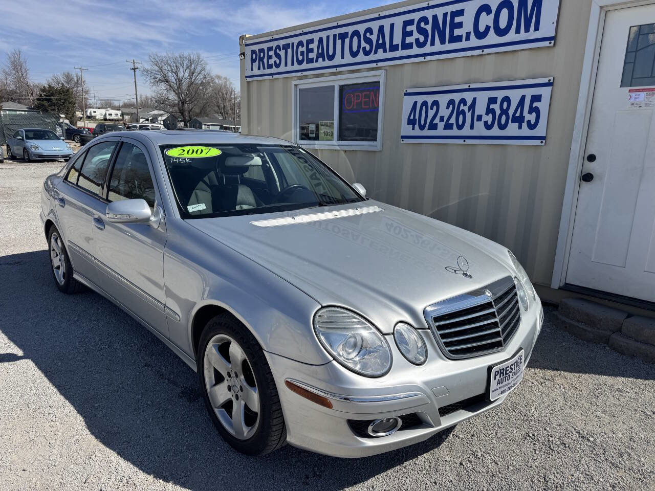 Used 2007 Mercedes-Benz E 550 4MATIC Sedan image 1