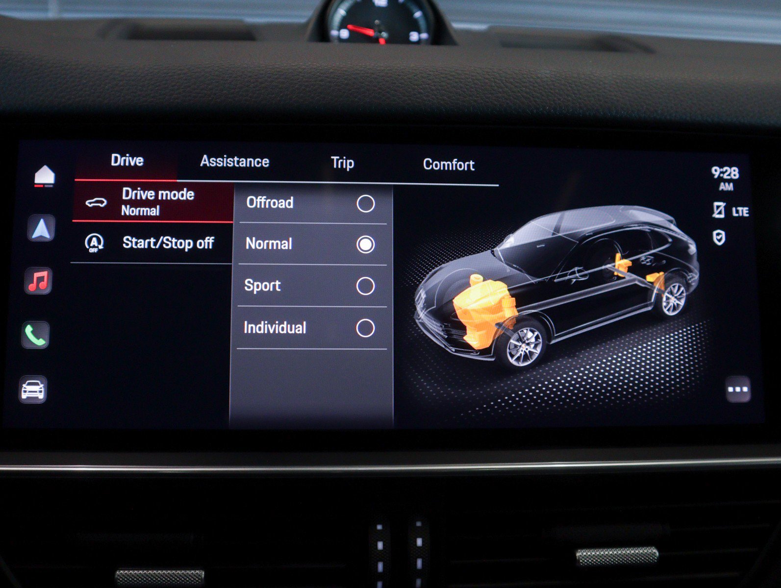 Certified 2023 Porsche Cayenne image 18