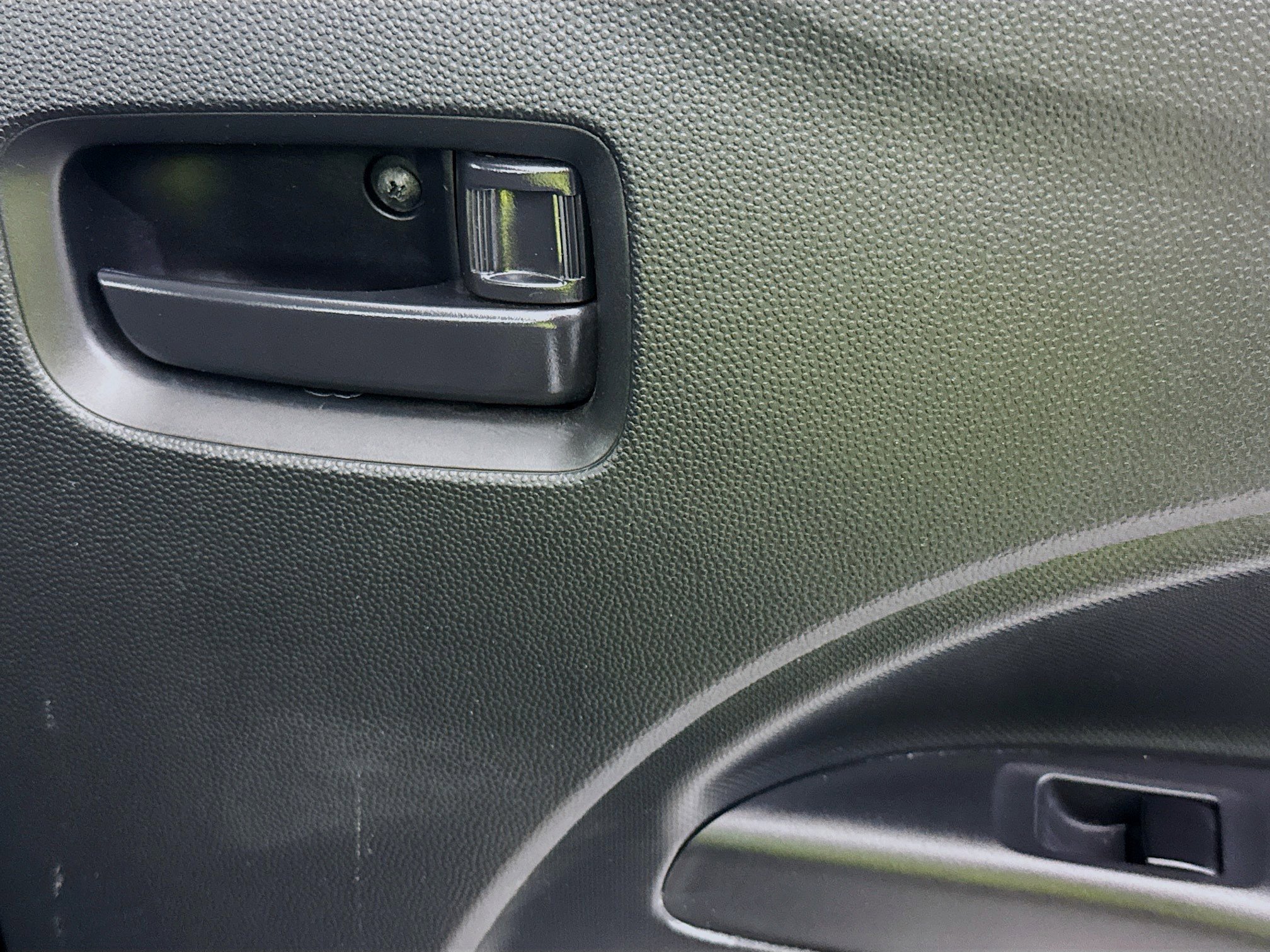 Used 2020 Mitsubishi Mirage ES image 29