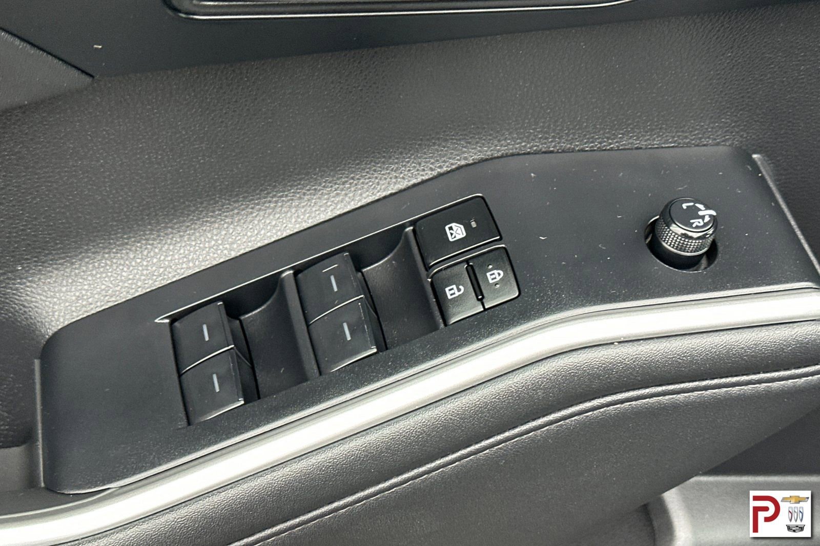 Used 2024 Toyota Highlander XLE image 13