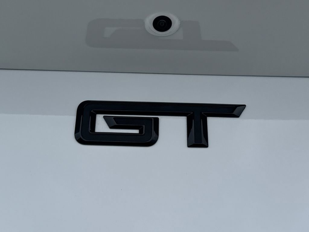 Used 2025 Ford Mustang GT RWD image 8