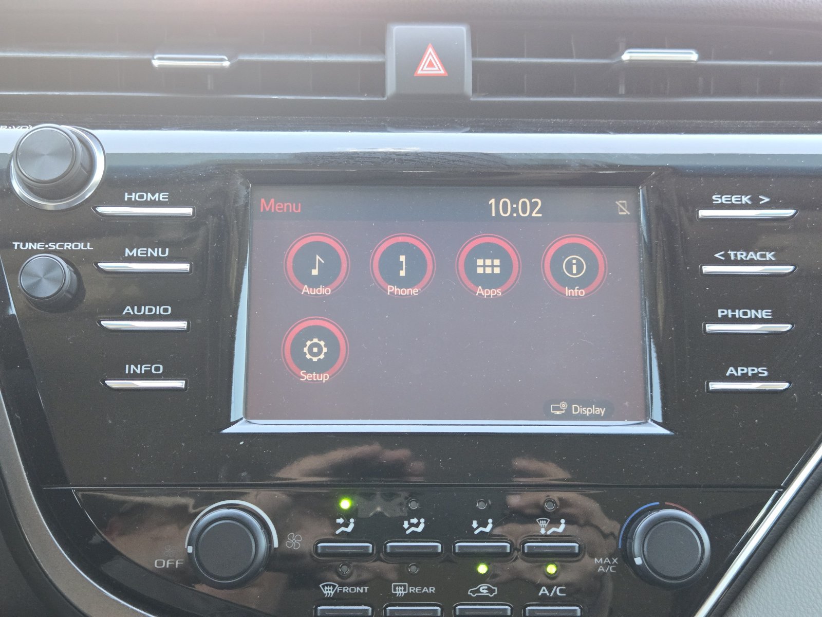 Used 2018 Toyota Camry LE FWD image 20