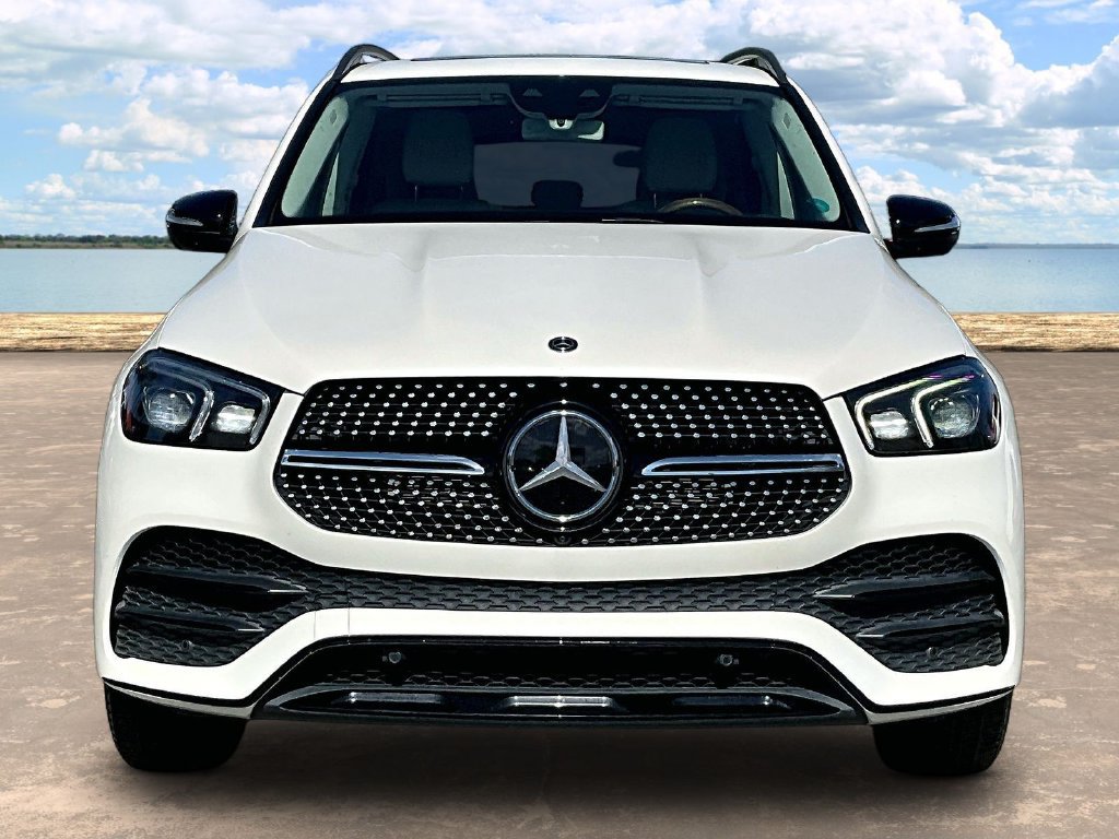 Used 2020 Mercedes-Benz GLE 450 4MATIC image 2