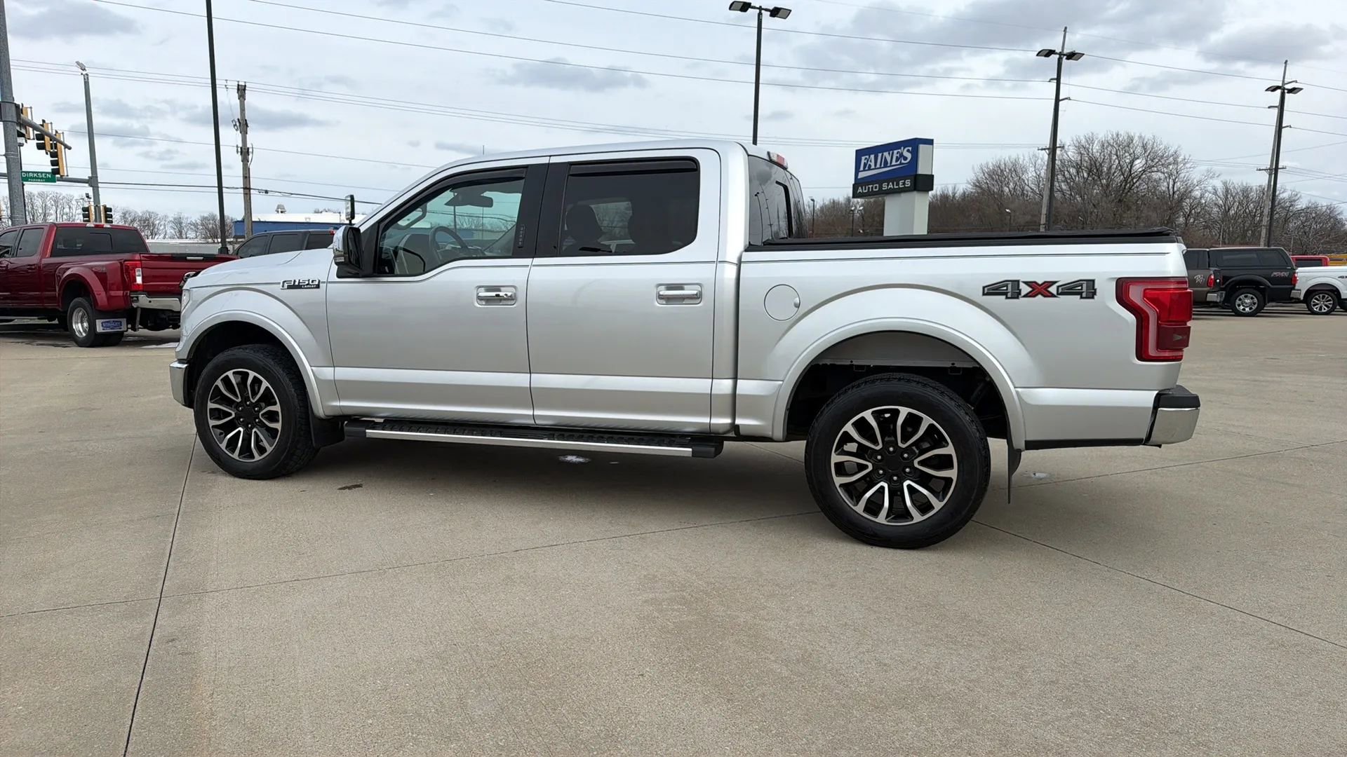 Used 2017 Ford F150 Lariat w/ Equipment Group 502A Luxury image 11