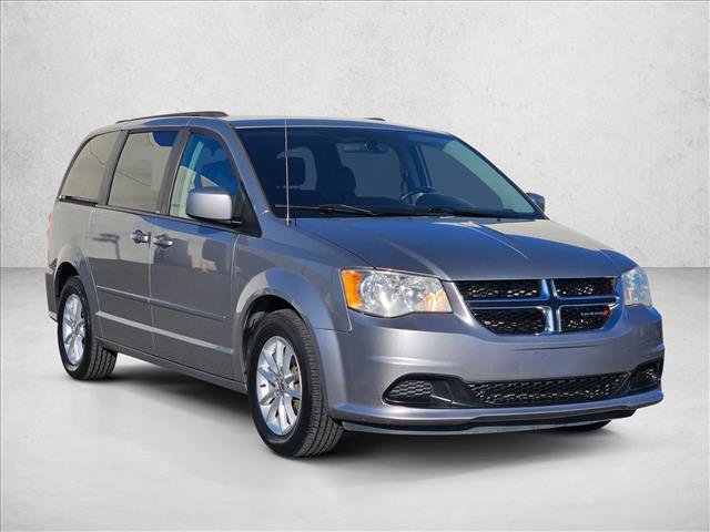 Used 2014 Dodge Grand Caravan SXT w/ Rear Park Assist Package FWD image 3