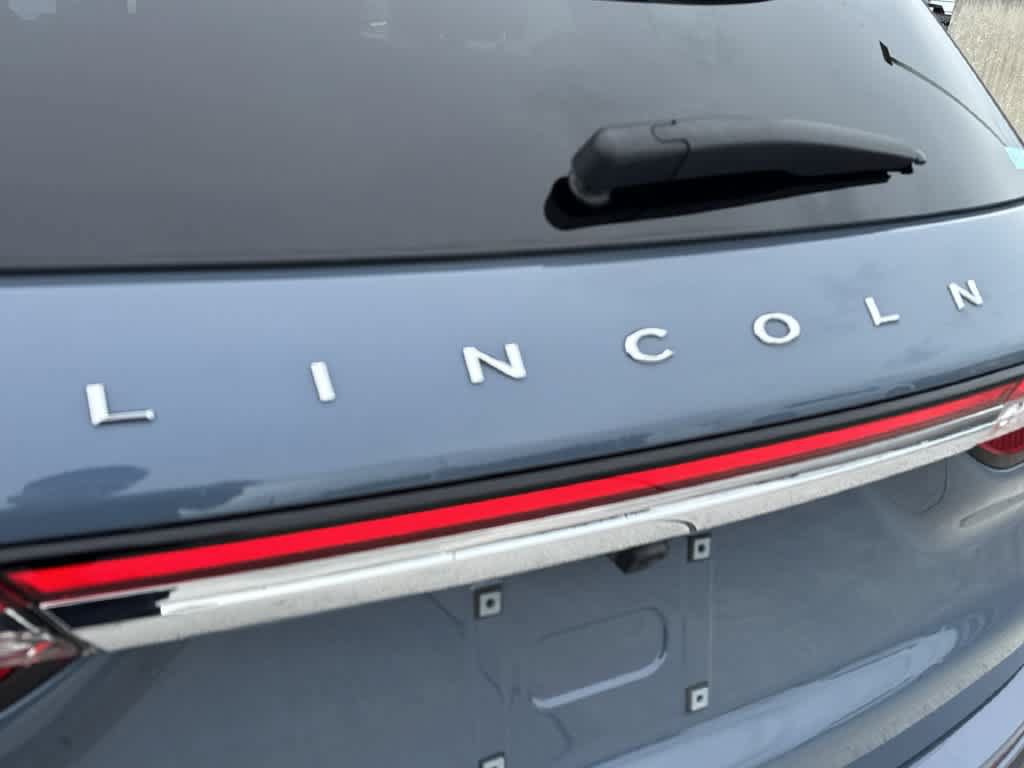Used 2024 Lincoln Corsair FWD image 11