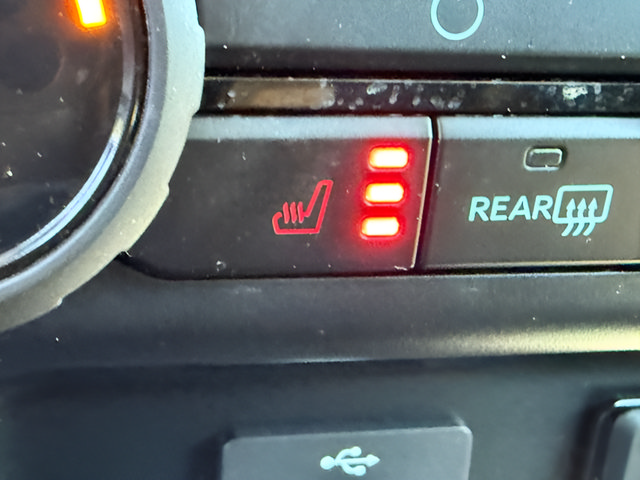 Used 2023 Ford F350 XLT w/ XLT Value Package AWD/4WD image 11