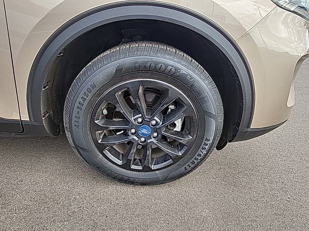 Used 2020 Ford Escape SE AWD/4WD image 18