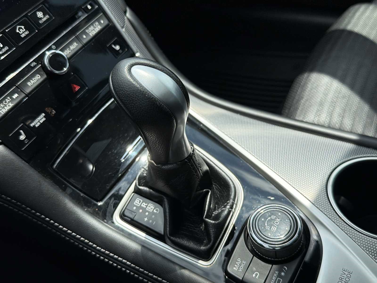 Used 2016 INFINITI Q50 Sport AWD/4WD image 28