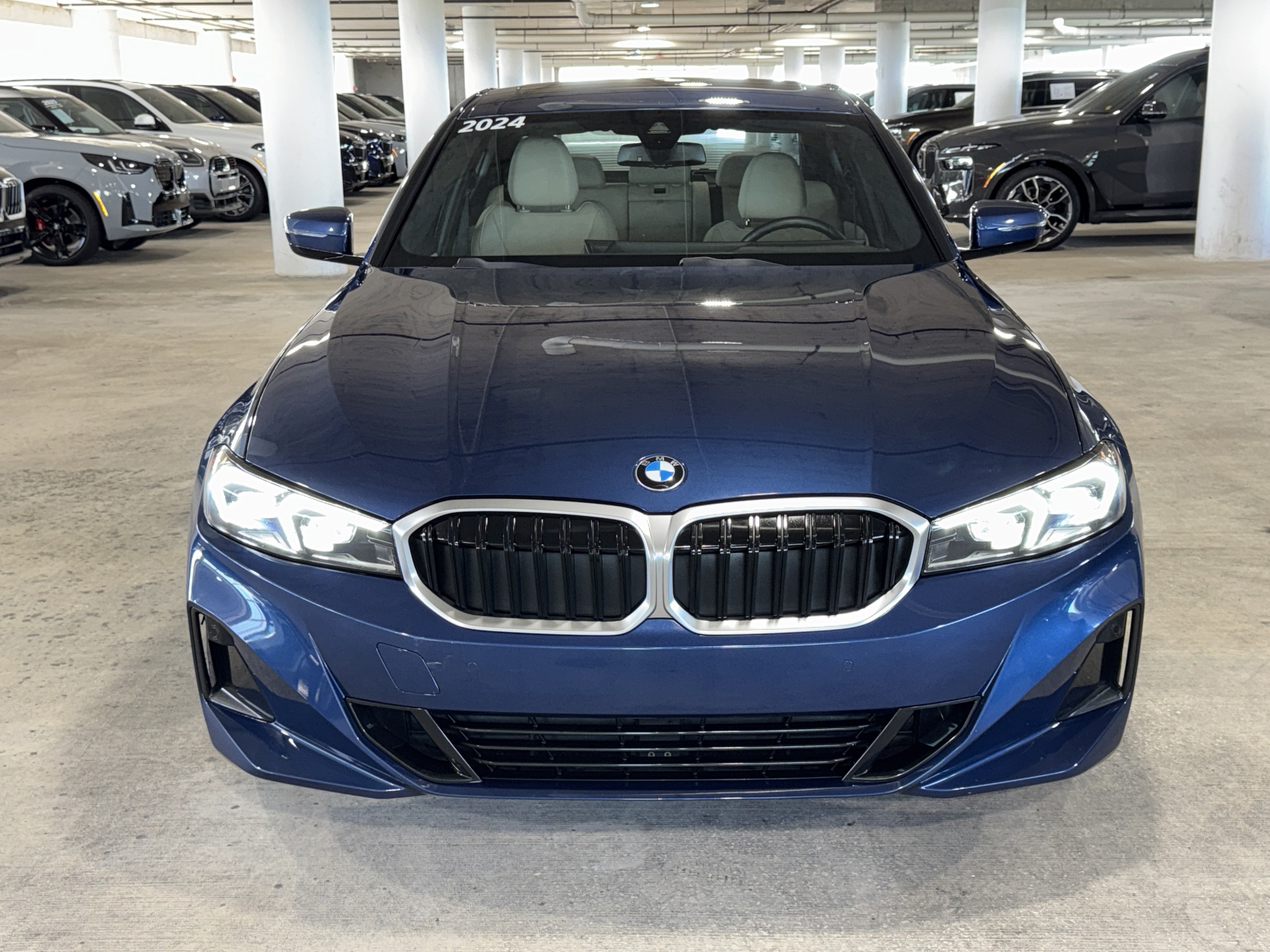 Used 2024 BMW 330i Sedan w/ Convenience Package RWD image 3