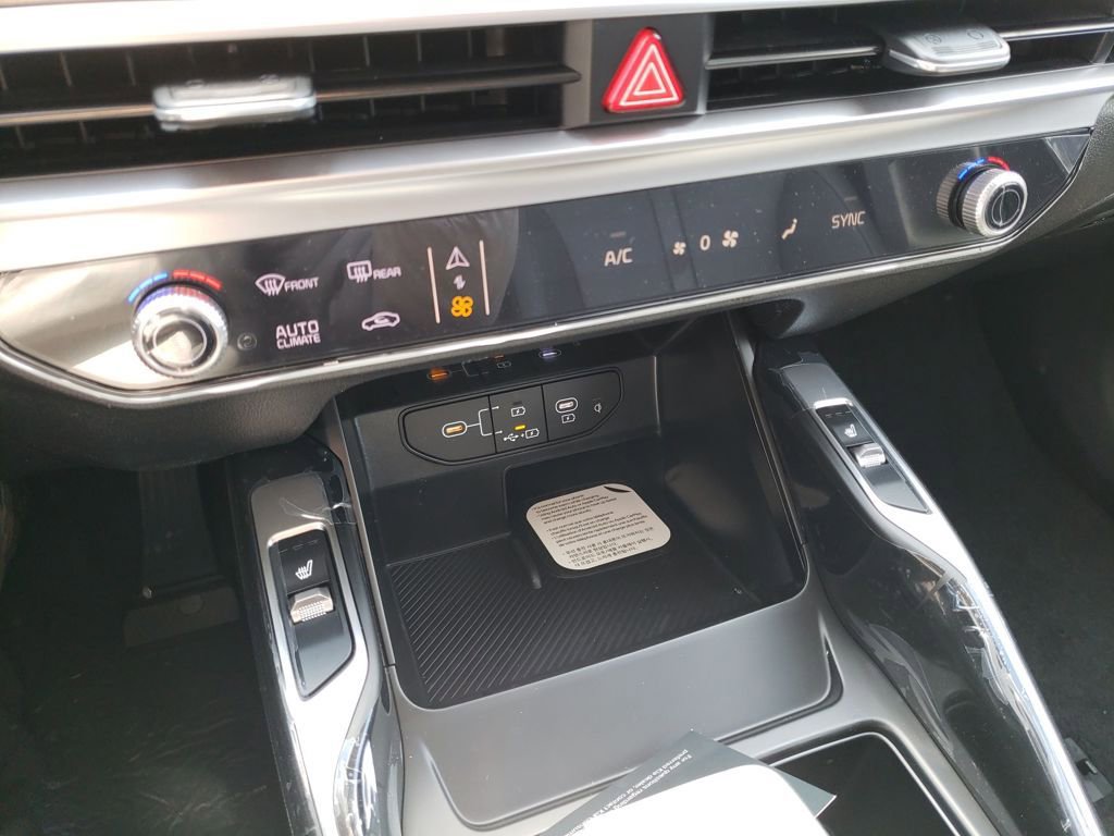 New 2026 Kia Sorento S image 21