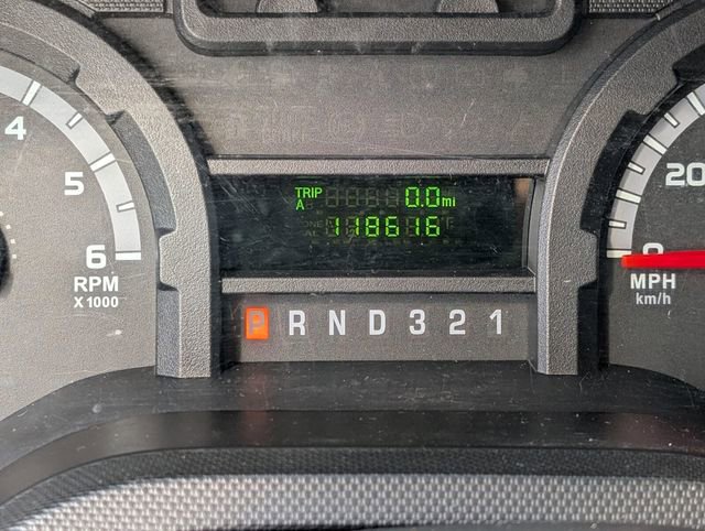 Used 2015 Ford E-350 and Econoline 350 Super Duty image 23