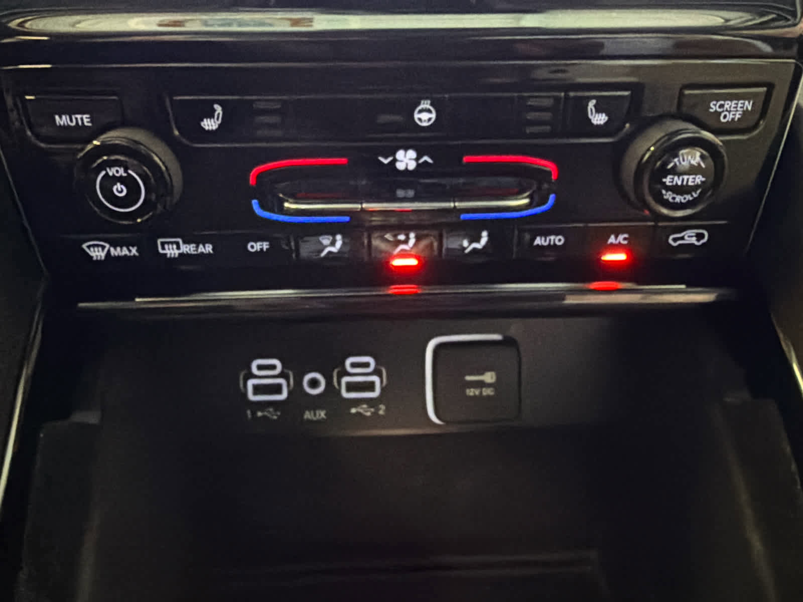 Used 2022 Jeep Grand Cherokee L Limited RWD image 53