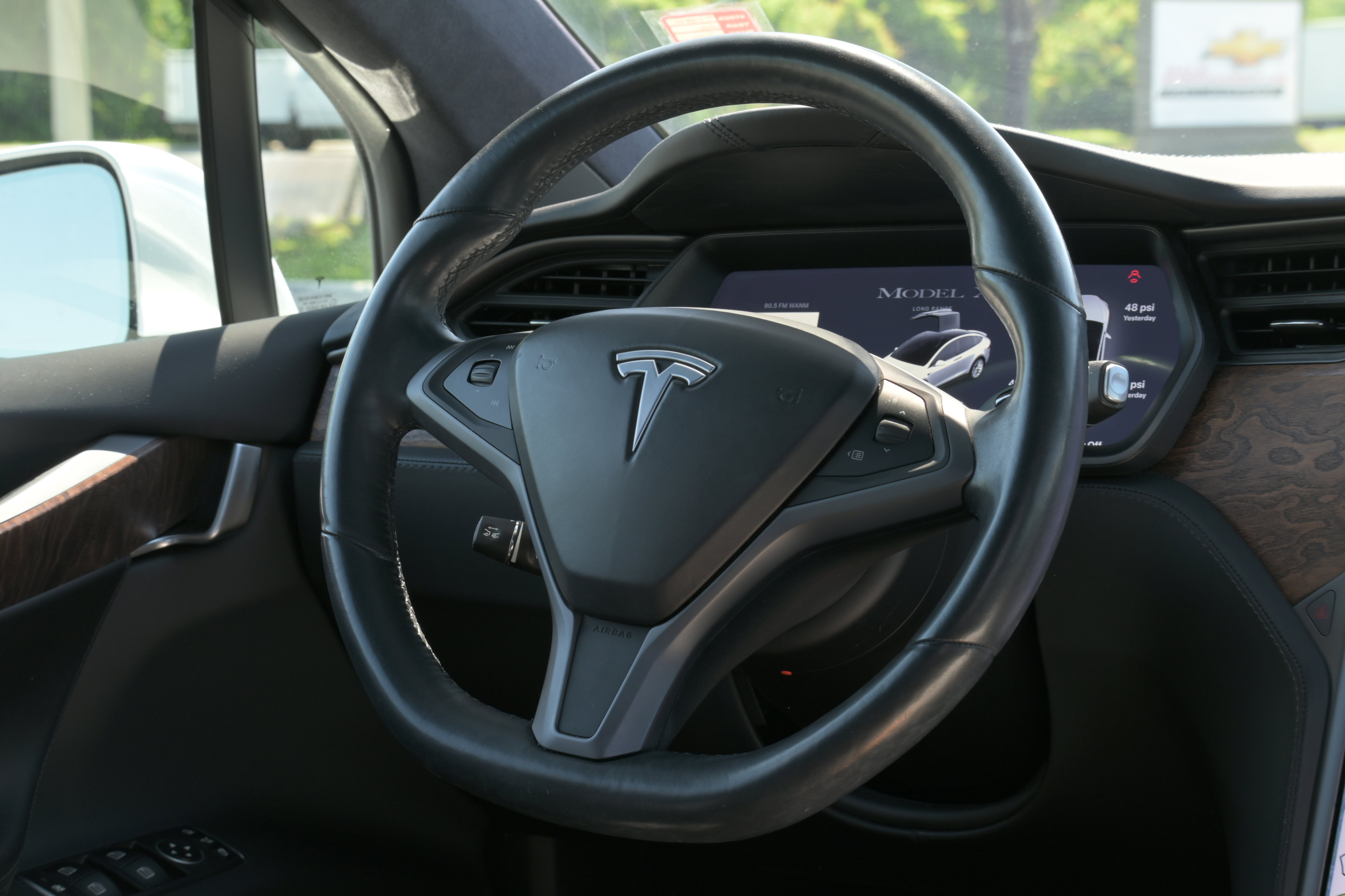 Used 2020 Tesla Model X Long Range AWD/4WD image 21