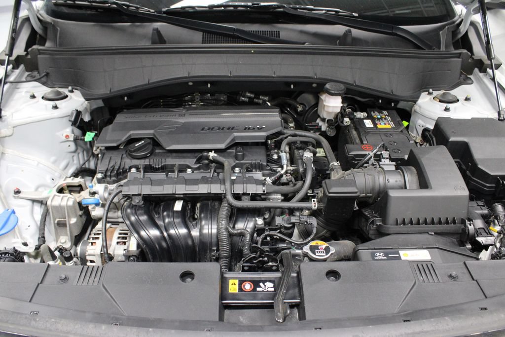 Used 2025 Hyundai Kona SEL FWD image 13