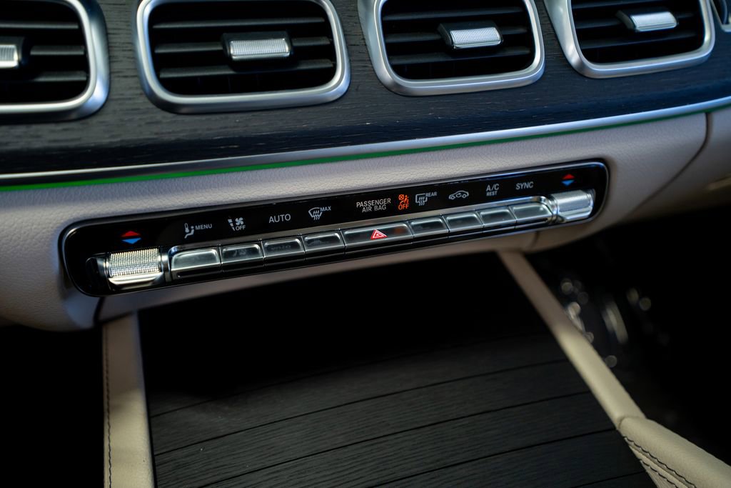 Used 2020 Mercedes-Benz GLE 350 4MATIC image 45