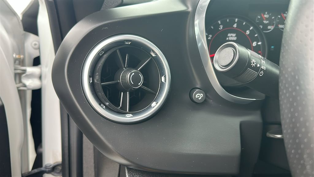 Used 2017 Chevrolet Camaro SS RWD image 21