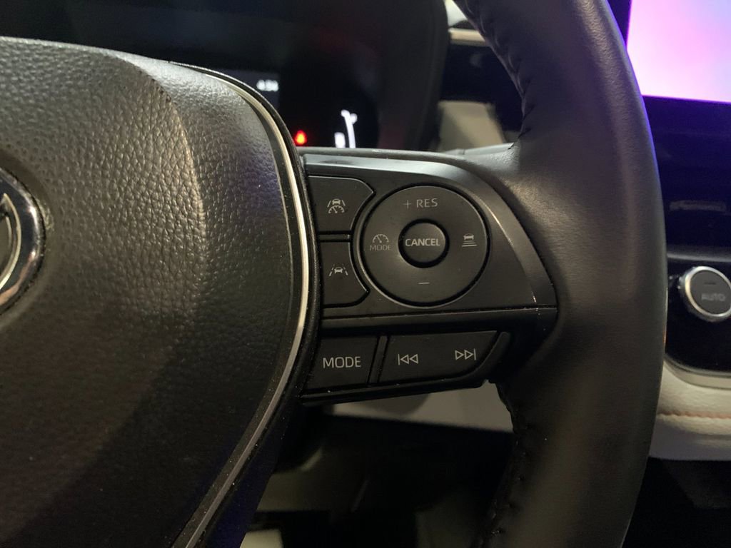 Used 2025 Toyota Corolla FX w/ Convenience Package FWD image 28