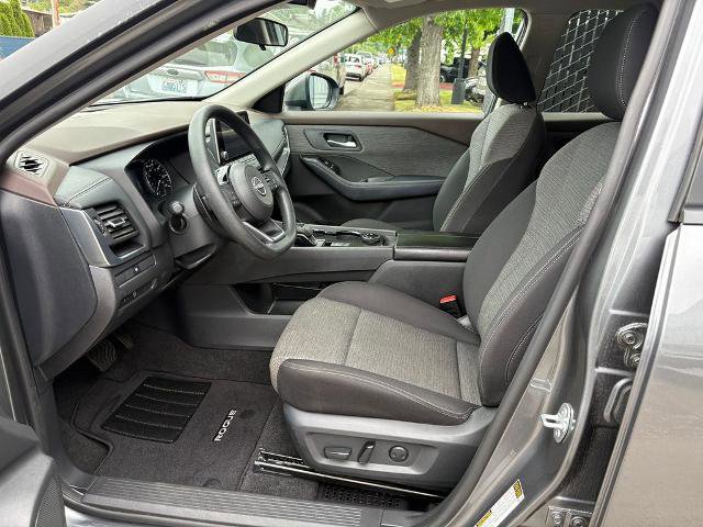 Certified 2023 Nissan Rogue SV image 16