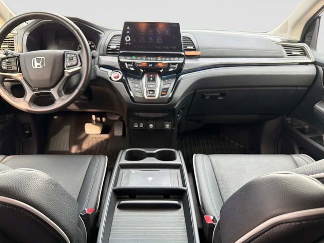 Used 2025 Honda Odyssey Elite image 14