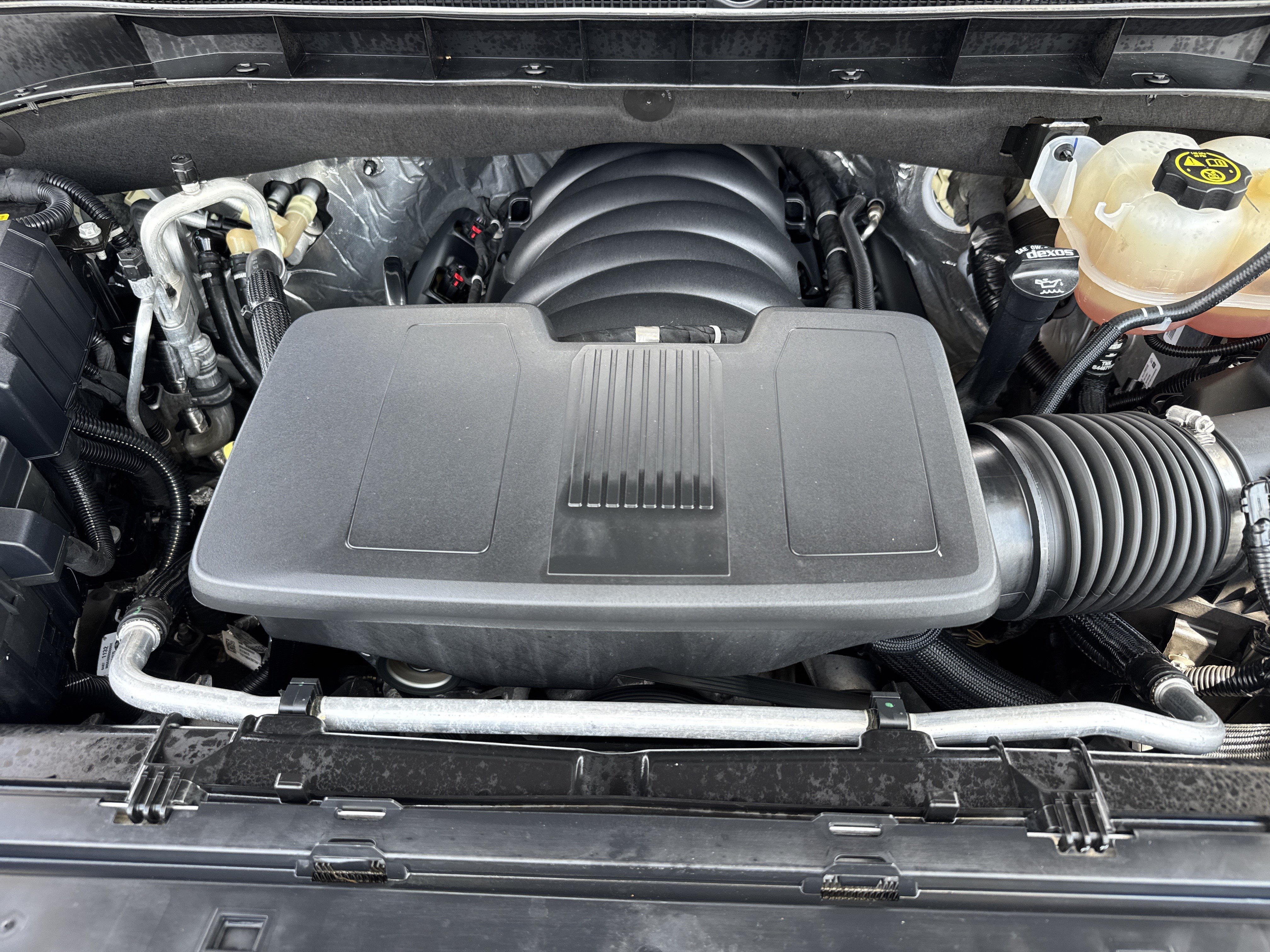 Used 2021 GMC Yukon AT4 w/ AT4 Premium Package AWD/4WD image 40