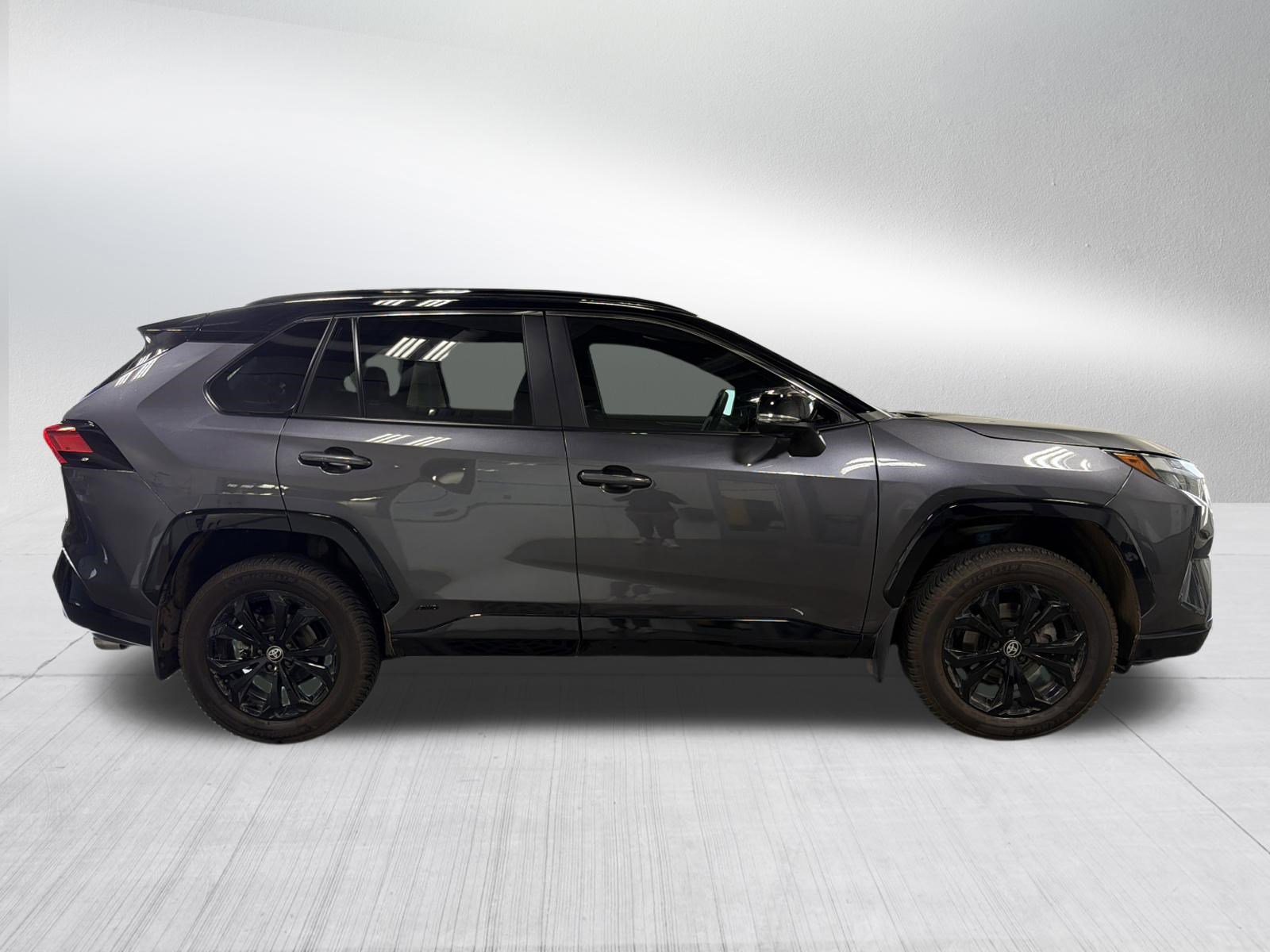 Used 2024 Toyota RAV4 XSE w/ Advanced Technology Package AWD/4WD image 8