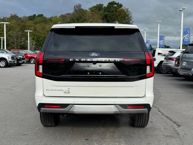 New 2025 Ford Expedition Platinum image 4